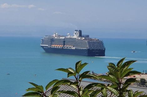 Photo of property in 13 Bay View Road, Bluff Hill, Napier, 4110