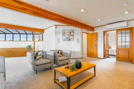 Photo of property in 24 Verbena Road, Birkdale, Auckland, 0626