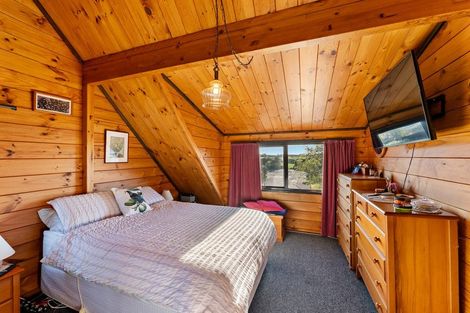 Photo of property in 5 Kaitake Place, Oakura, 4314