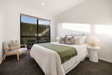 Photo of property in 13 Falconer Rise, Jacks Point, Queenstown, 9371