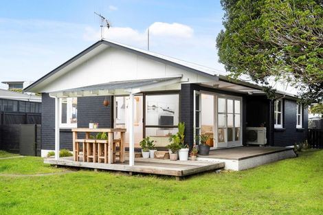 Photo of property in 3 Golf Road, Mount Maunganui, 3116