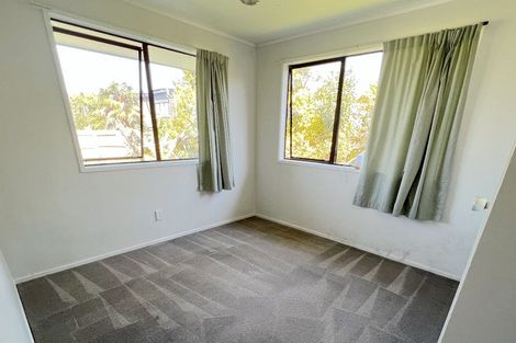 Photo of property in 110 Bruce Mclaren Road, Henderson, Auckland, 0612