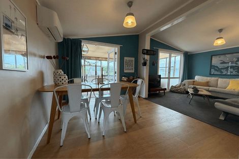 Photo of property in 84 Rua Avenue, Waitarere Beach, Levin, 5510