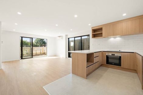 Photo of property in 46a Burswood Drive, Burswood, Auckland, 2013