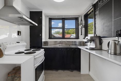 Photo of property in 9 Percy Avenue, Stratford, 4332