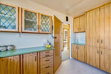 Photo of property in 32 Rangituhi Crescent, Takapuwahia, Porirua, 5022