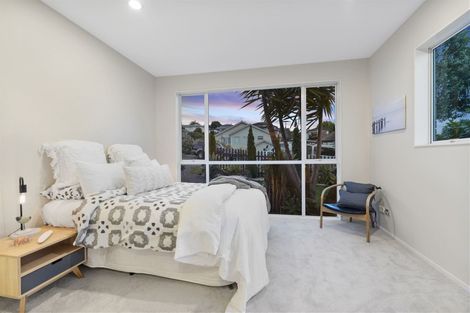 Photo of property in 20 Mulroy Place, Pinehill, Auckland, 0632