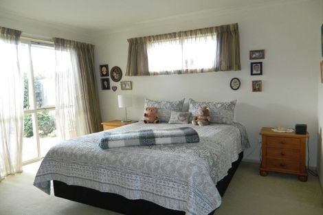 Photo of property in 3 Charlotte Kemp Drive, Kerikeri, 0230