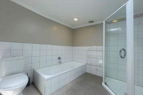 Photo of property in 16 Cedarwood Street, Woodridge, Wellington, 6037