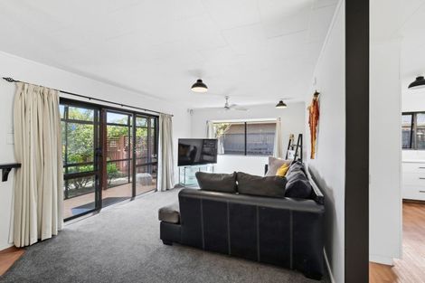 Photo of property in 7 Easton Way, Levin, 5510