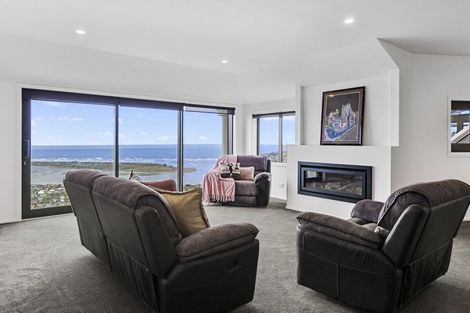 Photo of property in 199 Glenstrae Road, Redcliffs, Christchurch, 8081