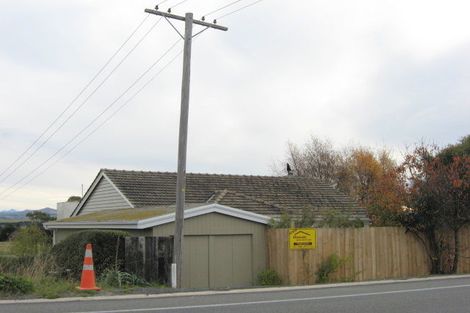 Photo of property in 26 Main Road, Maheno, Oamaru, 9495