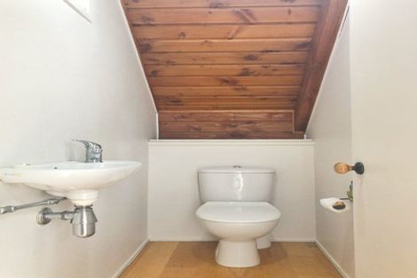 Photo of property in 23-25 Bernard Magnus Lane, Greenhithe, Auckland, 0632