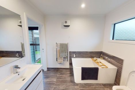 Photo of property in 4 Serenity Crescent, Kelvin Grove, Palmerston North, 4414