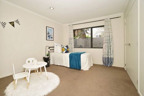 Photo of property in 8 Berkley Avenue, Hillcrest, Hamilton, 3216