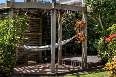 Photo of property in 27 Oteki Park Drive, Welcome Bay, Tauranga, 3112