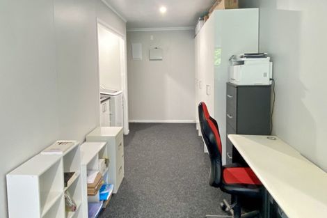 Photo of property in 82 Mountain Road, Western Heights, Rotorua, 3015