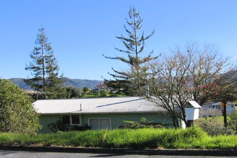 Photo of property in 32 Derrick Road, Kawakawa, 0210