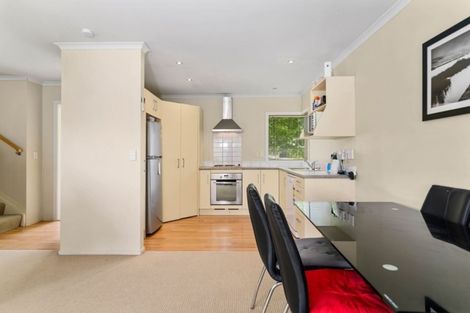 Photo of property in 4/64 Kawaha Point Road, Kawaha Point, Rotorua, 3010