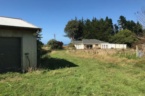 Photo of property in 110 Taieri Mouth Road, Kuri Bush, Brighton, 9091