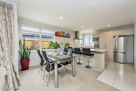 Photo of property in 33 Chandler Way, Rolleston, 7615