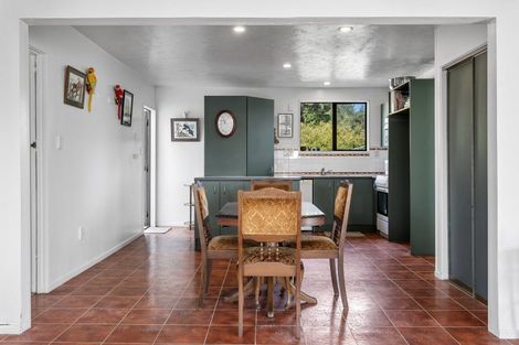 Photo of property in 180 Kings Road, Leithfield, 7481