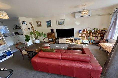 Photo of property in 2/55 Hamilton Road, Hataitai, Wellington, 6021