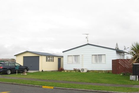 Photo of property in 10 Desmond Place, Bell Block, New Plymouth, 4312