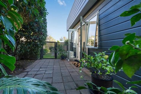 Photo of property in 36a Orchard Road, Waiake, Auckland, 0630
