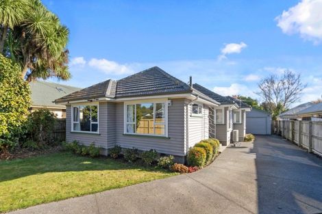 Photo of property in 75 Frankleigh Street, Somerfield, Christchurch, 8024