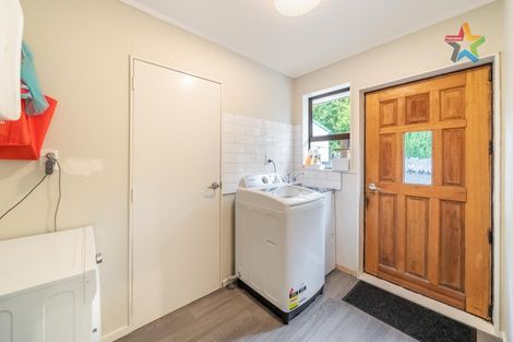 Photo of property in 1/1 Montgomery Street, Stokes Valley, Lower Hutt, 5019