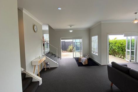 Photo of property in 2 Fennell Crescent, Silverdale, 0932