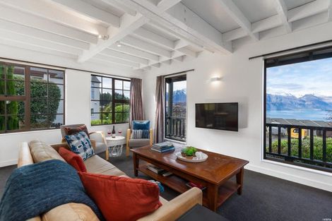 Photo of property in 136 Fernhill Road, Fernhill, Queenstown, 9300