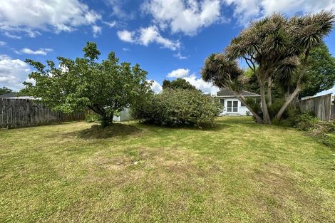 Photo of property in 122 Mcleod Street, Elderslea, Upper Hutt, 5018