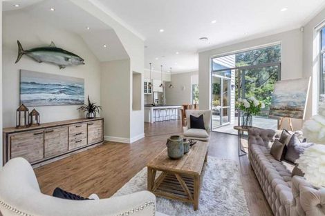 Photo of property in 47 Blacks Road, Greenhithe, Auckland, 0632