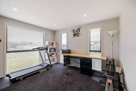 Photo of property in 55 Sovereign Boulevard, Kaiapoi, 7630