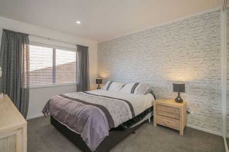 Photo of property in Mayfair Gardens, 3/2 Mayfair Close, Whitianga, 3510