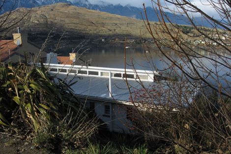 Photo of property in 18 Andrews Road, Queenstown, 9300