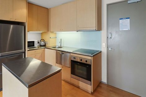 Photo of property in Sanctum Apartment, 10 Ebor Street, Te Aro, Wellington, 6011