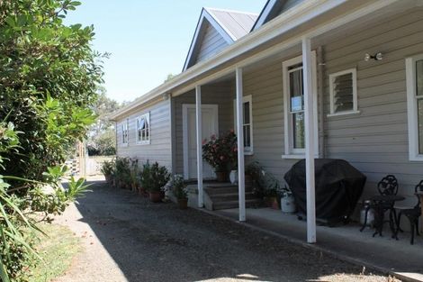 Photo of property in 23 Pinfold Road, Woodville, 4920