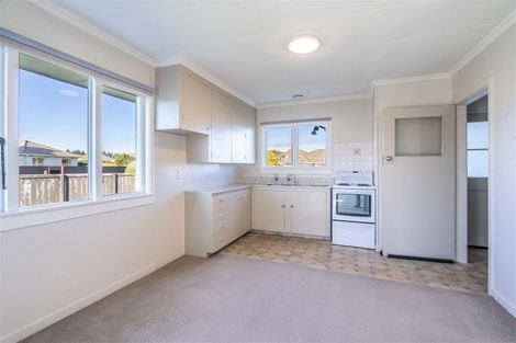 Photo of property in 6 Adamson Crescent, Glengarry, Invercargill, 9810