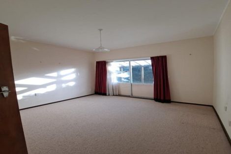 Photo of property in 331 Waihi Road, Hawera, 4673