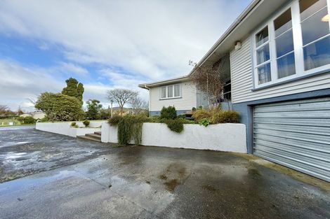 Photo of property in 16 Baird Road, Tokoroa, 3420