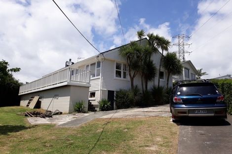 Photo of property in 152 Tiroroa Avenue, Te Atatu South, Auckland, 0610