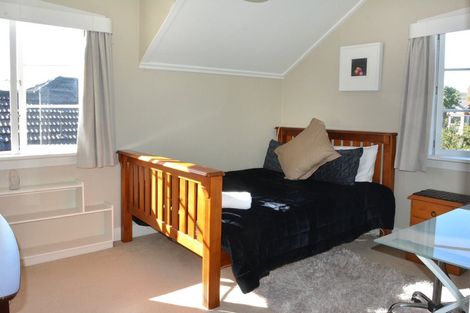 Photo of property in 17 Napier Street, Belleknowes, Dunedin, 9011