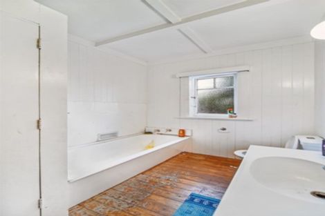 Photo of property in 14 Tennessee Avenue, Mangere East, Auckland, 2024