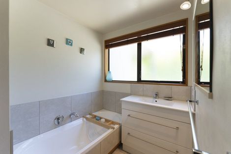 Photo of property in 9 Tripp Place, Ilam, Christchurch, 8041