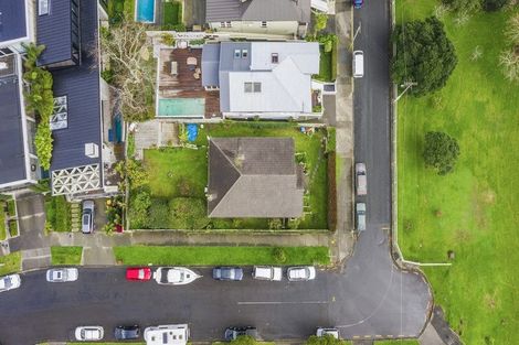 Photo of property in 51 Baildon Road, Grey Lynn, Auckland, 1021