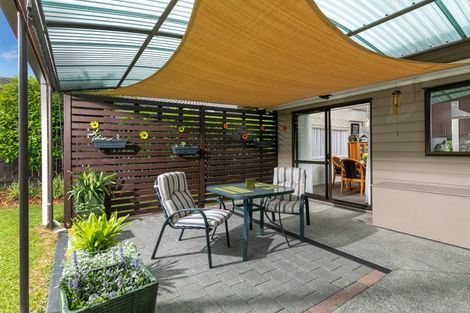 Photo of property in 74 Vintage Drive, Henderson, Auckland, 0612