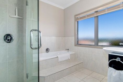 Photo of property in 55 Hamurana Road, Omokoroa, 3114